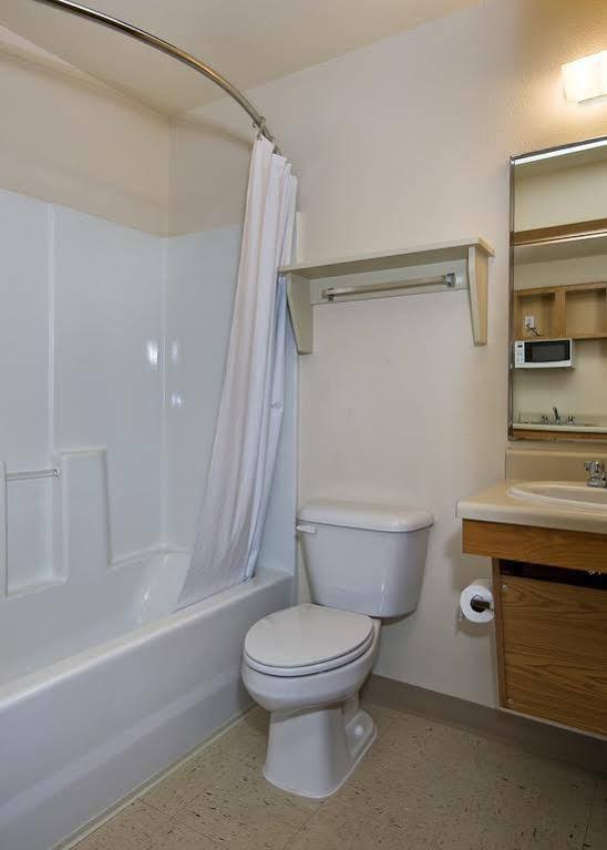 Woodspring Suites Augusta Riverwatch מראה חיצוני תמונה