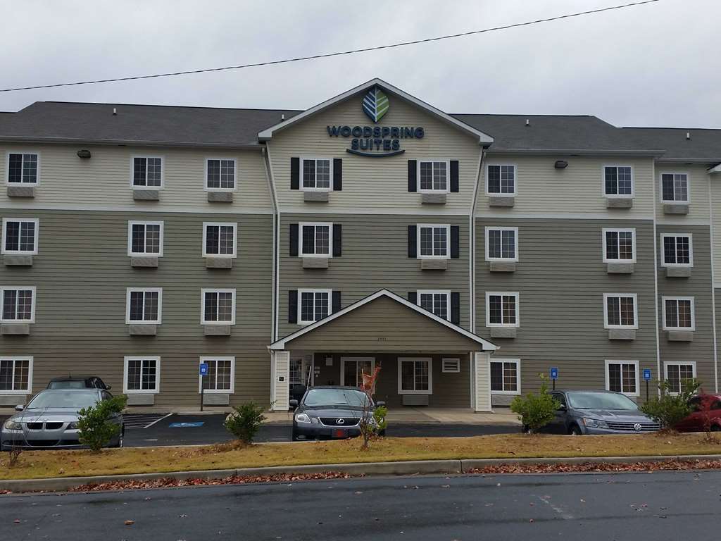 Woodspring Suites Augusta Riverwatch מראה חיצוני תמונה